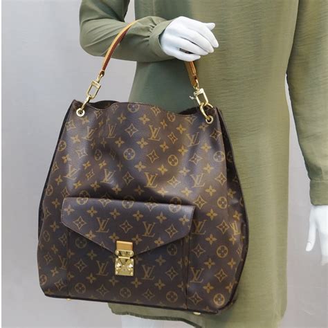 louis vuitton metis hobo fashionphile|louis vuitton petite metis.